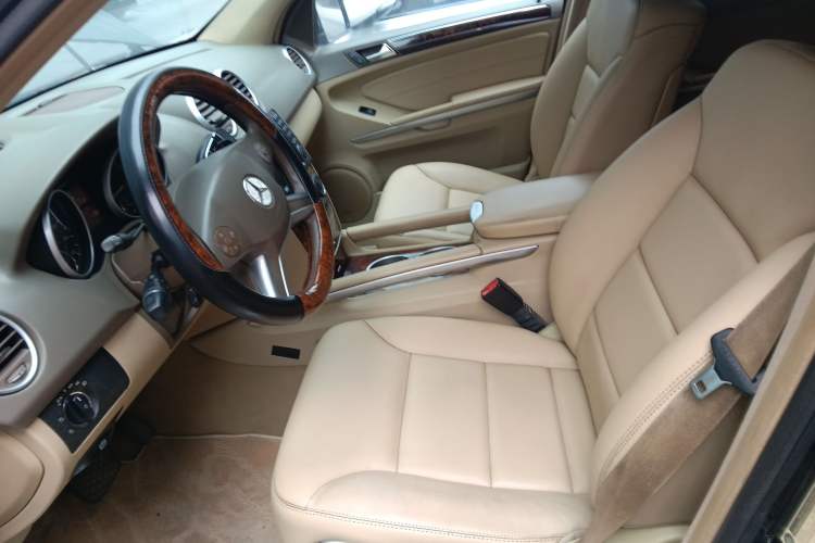 Used Mercedes-Benz M-Class  Left Front Seat