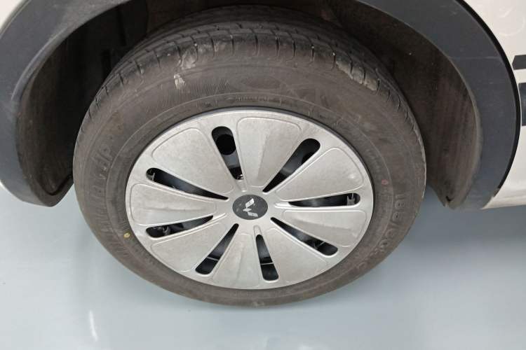 Used Wuling Bingo 2024 203km Light Edition Exterior 5