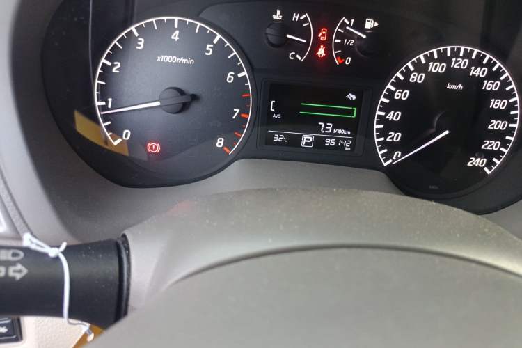 Used Nissan Sylphy 2014 1.6XV CVT Deluxe Edition
