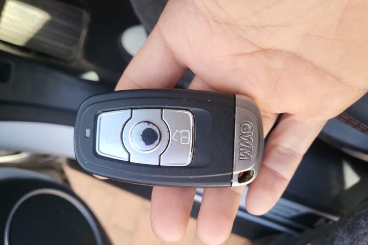 Used Haval H6 2015 Sport Edition 1.5T Automatic Two-Wheel Drive Luxury Model