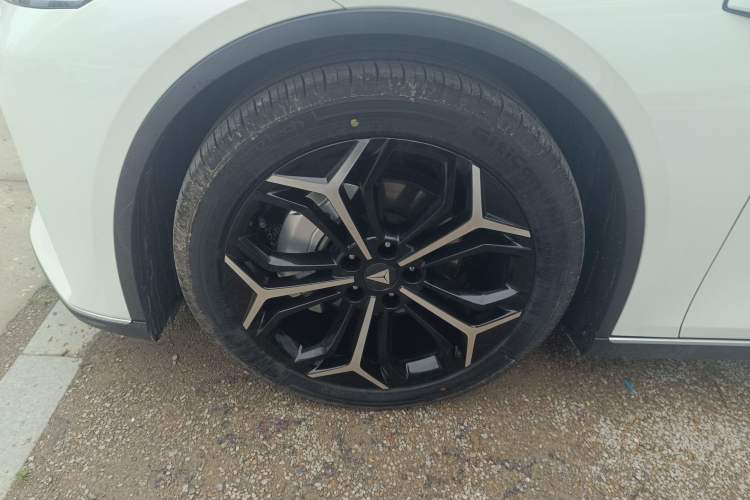 Used Deepal SL03 2023 200Max Range-Extended Version
