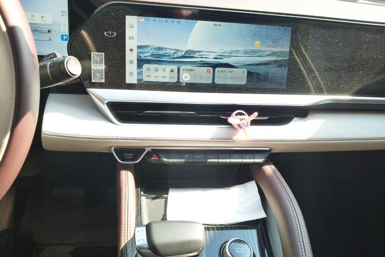 Used Geely Auto Monjaro L 2021 2.0TD High-Power Automatic All-Wheel-Drive Flagship Version Audio And AC Panel