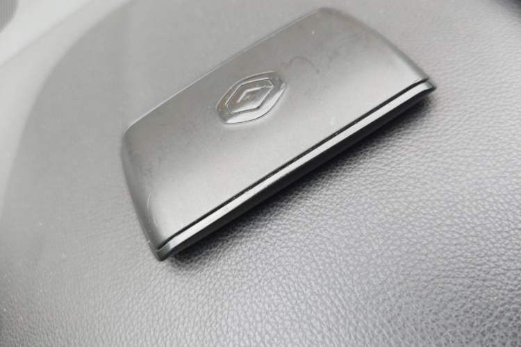 Used Renault Koleos 2017 2.5L Four-Wheel Drive Ultimate Edition
