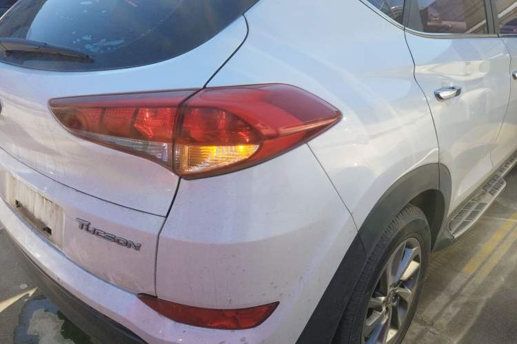 Used Hyundai Tucson 2015 1.6T Dual-Clutch Two-Wheel-Drive Smart Model
