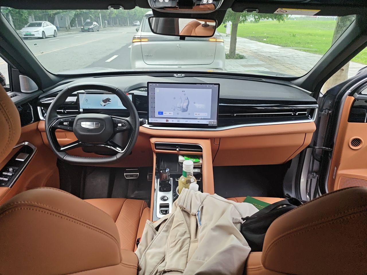 Geely Auto Emgrand X7 Sport Boyue 1.5T, 5 seats, gasoline, automatic transmission, with sunroof — снимка 9