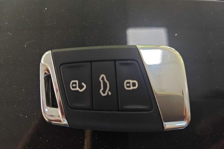 Used Volkswagen Passat 2021 330TSI Elite Edition
