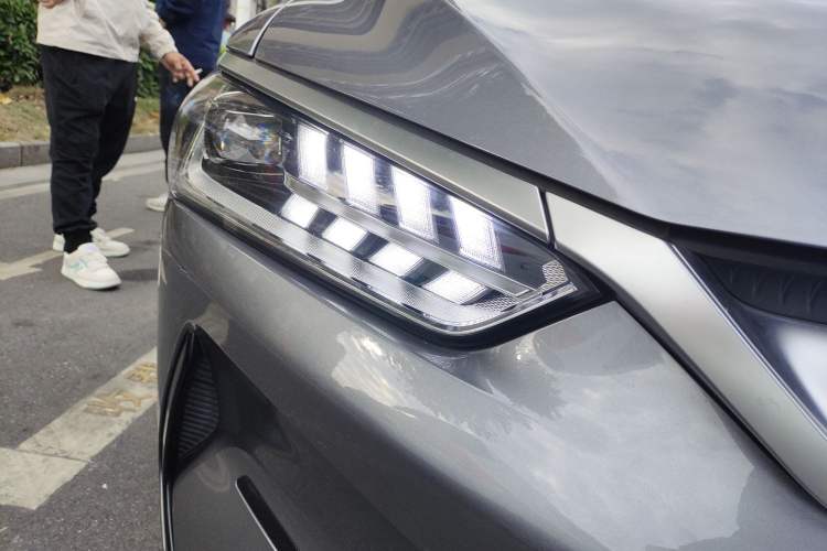 Used BYD Qin PLUS 2024 Honor Edition EV 510KM Leading Model