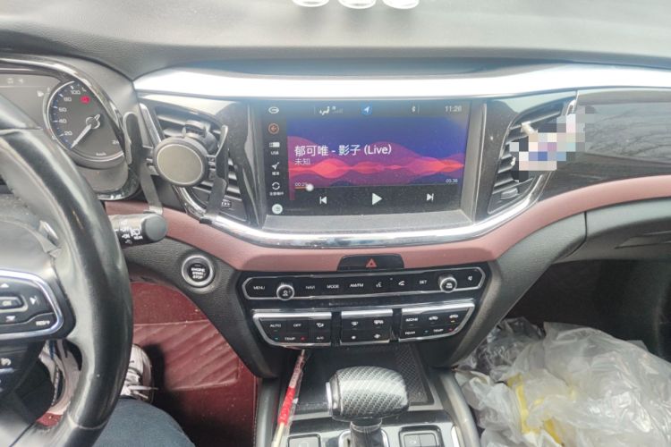 Used GAC Trumpchi GS8 2017 320T Two-Wheel Drive Luxury Smart Connectivity Version (7 Seats)