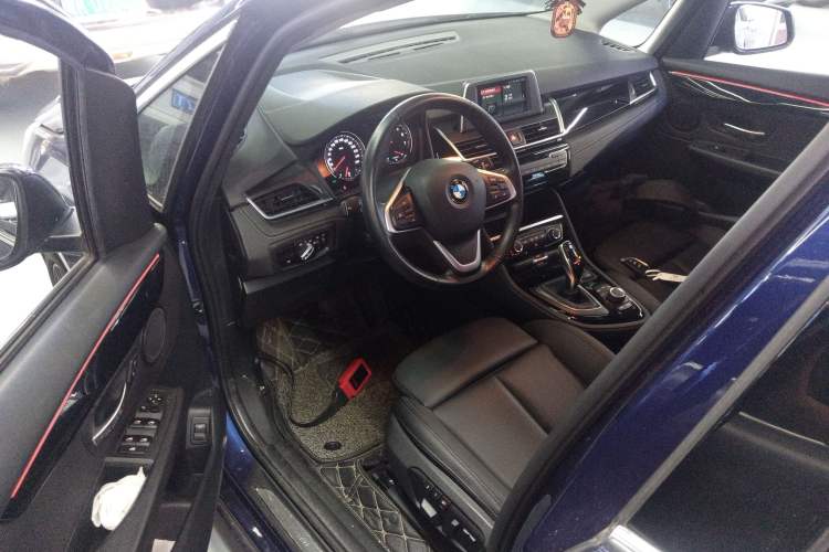 Used BMW 2 Series Gran Tourer 2019 220i Luxury Sports Package
