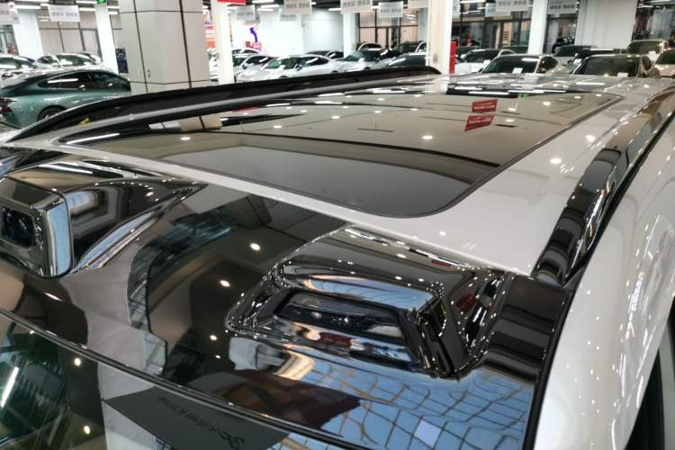 Used Formula Leopard 8 2025 Smart & Brave Flagship Edition 7 Seats