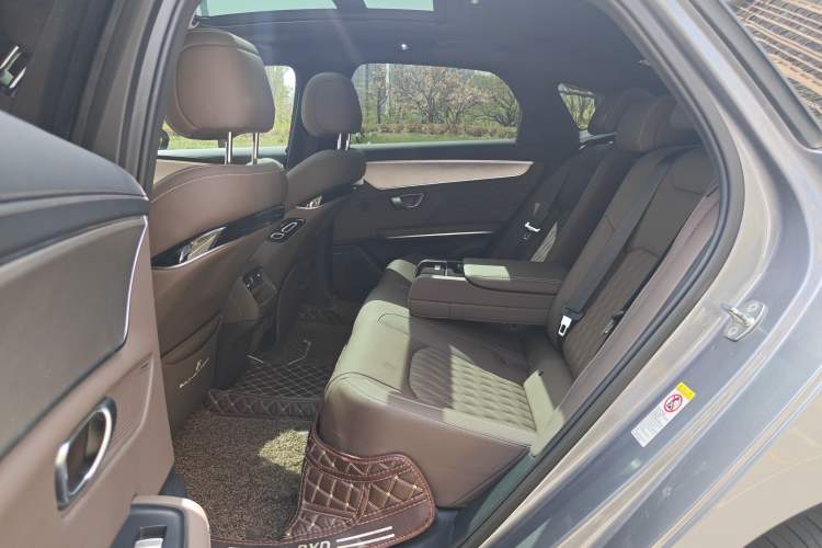 Used BYD Han 2023 EV Champion Edition 605KM Front-Drive Premium Model Left Rear Seat