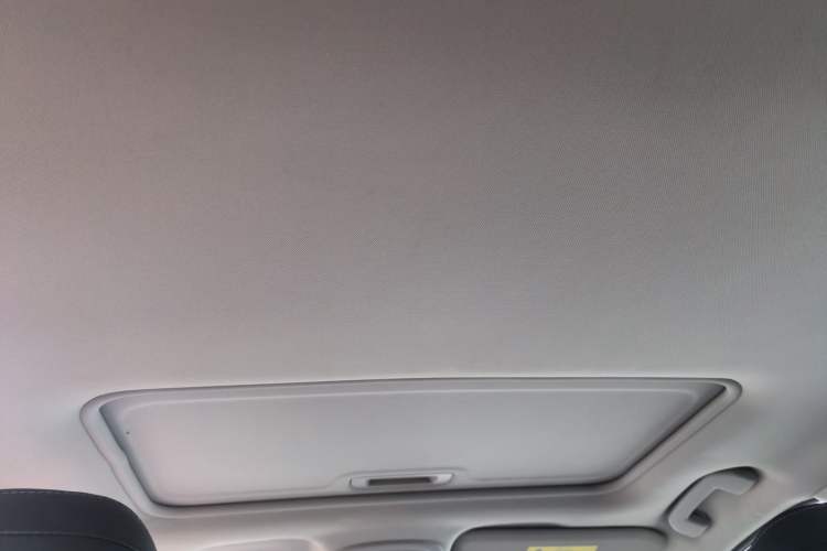 Used Citroen C4L 2016 1.2T Automatic Elite Model Headliner