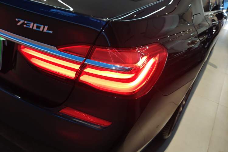 Used BMW 7 Series 2018 730Li Leading Model M Sport Package