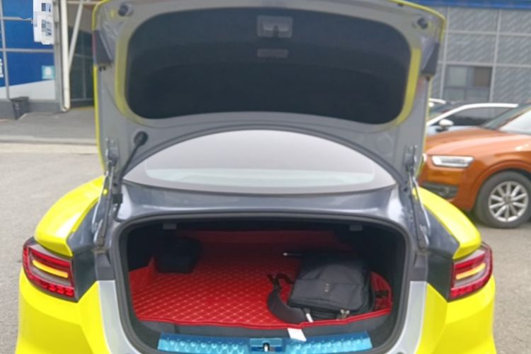 Used NETA GT 2023 580 AWD Trunk