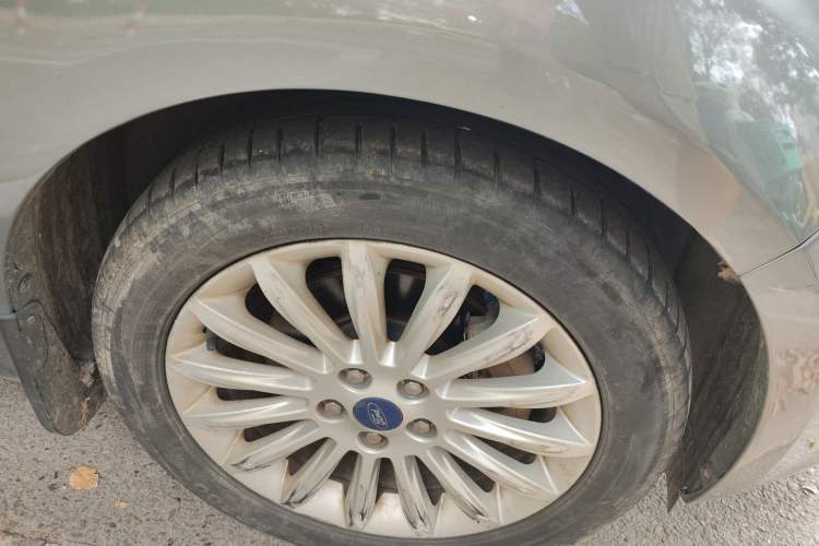Used Ford Mondeo 2011 2.0L GTDi 200 Luxury Edition