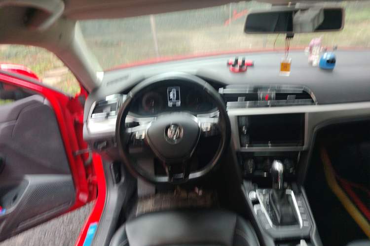 Used Volkswagen Lamando 2021 280TSI DSG Comfort Edition Steering Wheel