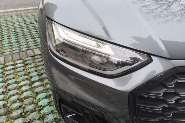 Used Audi Q5L 2021 40 TFSI Fashion Dynamic Model
