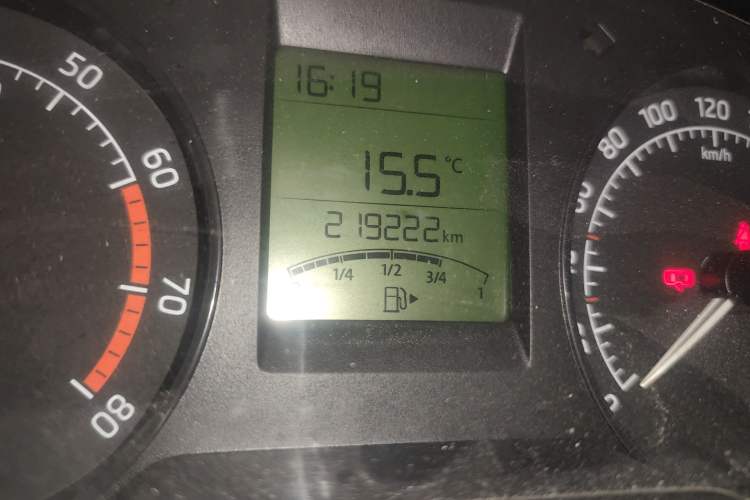 Used Skoda Rapid 2015 1.4L Manual Enjoyment Model