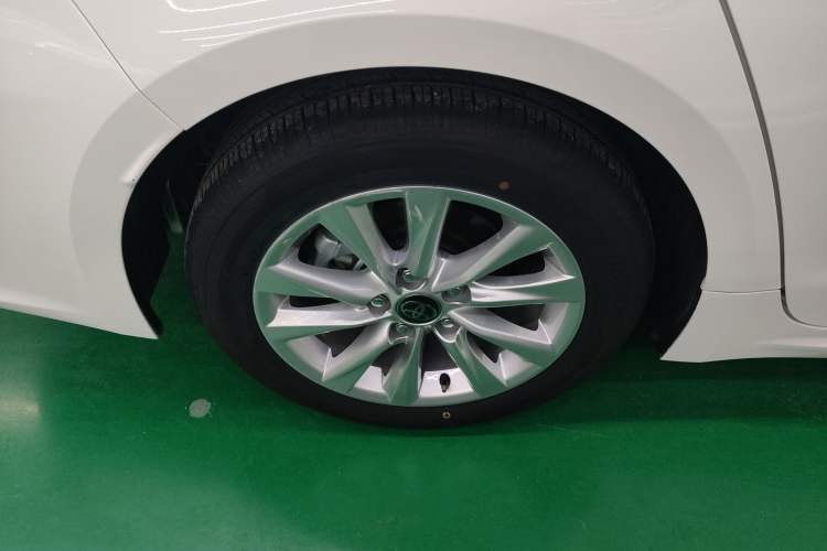 Used Toyota Corolla 2024 1.8L Smart Electric Hybrid Dual-Engine Elite Edition