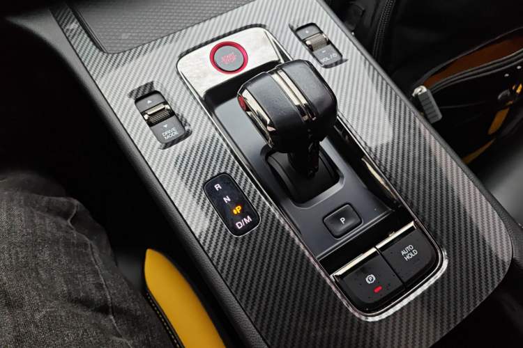 Used GAC Trumpchi EMPOW 2021 270T DCT J15 Version Gear Lever