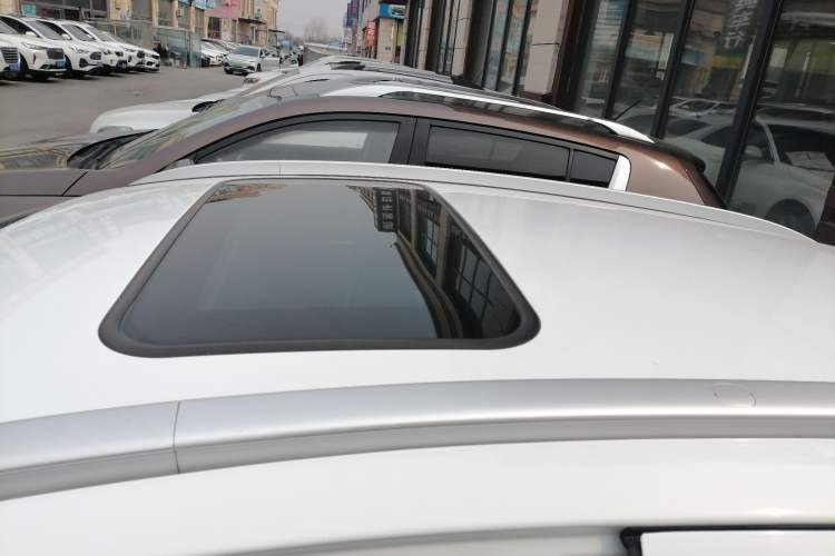 Used Geely Auto Vision X3 2019 Upgraded Model 1.5L CVT Prestige Version
