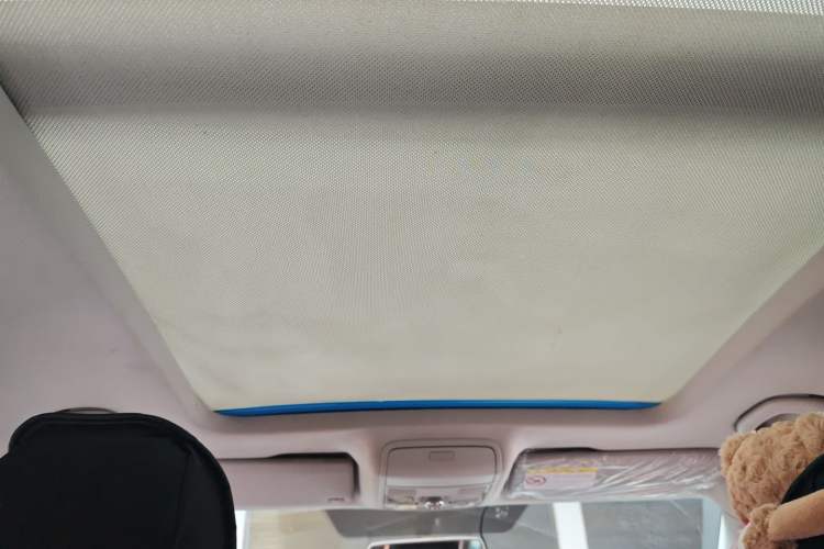 Used Skoda Yeti 2017 TSI280 DSG Car Enjoy Brothers Edition Headliner