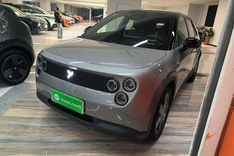 Used firefly 2025 Free Edition