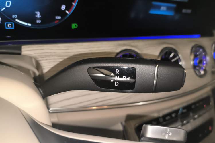 Used Mercedes-Benz E-Class 2023 Restyled E 300 L Sporty and Stylish Edition
