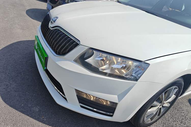Used Skoda Octavia 2017 1.6L Manual Trend Edition