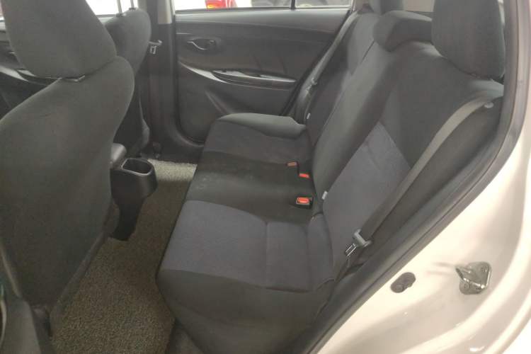 Used Toyota YARiS L Zhi Xuan 2016 Revised 1.5E CVT Charming Edition