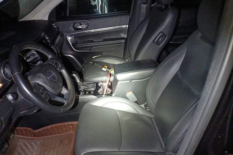 Used Jeep Grand Commander 2018 2.0T Four-Wheel Drive Prestige Edition China V
