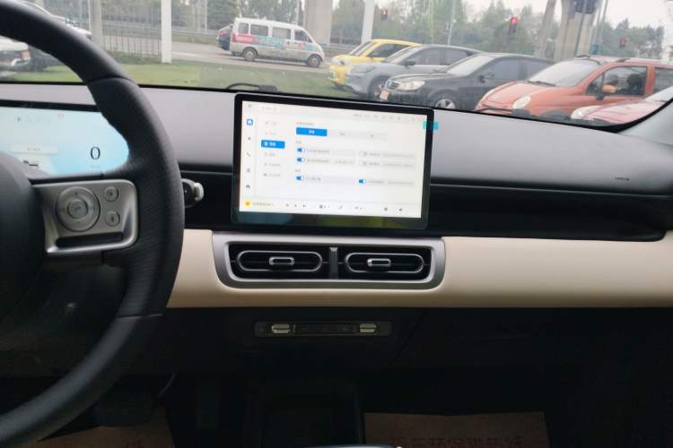 Used Wuling Bingo PLUS 2024 401 km Range 5-Seater Version