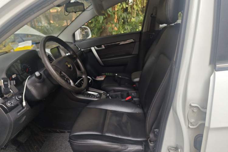 Used Chevrolet Captiva 2014 2.4L Two-Wheel Drive Urban Version 7 Seats

