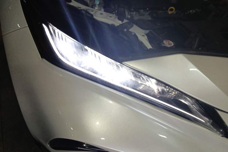 Used Toyota Venza 2023 2.0L CVT Two-Wheel Drive Luxury Edition
