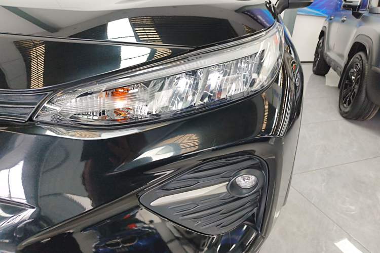Used Toyota Wildlander 2022 2.0L CVT Two-Wheel Drive Leading Edition Left Front Headlight