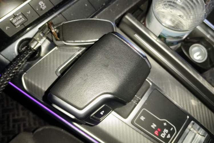 Used Audi A7L 2024 45TFSI S-line Dream-Building Edition Flow Crystal Package
