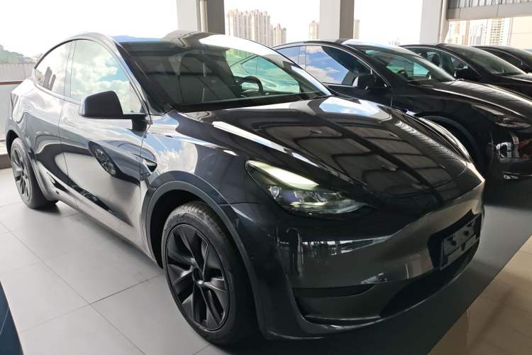 Used Tesla Model Y 2024 Rear-Wheel-Drive Version