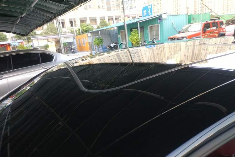 Used Hongqi H5 2025 2.0T Automatic Flag Edition – 500 000 Units Commemorative Version