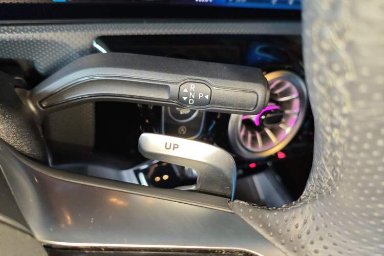 Used Mercedes-Benz A AMG 2024 Facelift AMG A 35 L 4MATIC Gear Lever