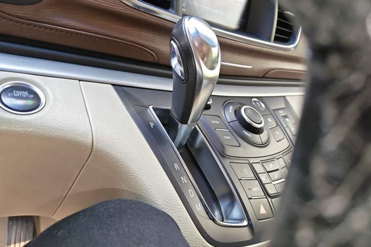 Used Buick GL8 2017 25S Luxury Version China V Standard