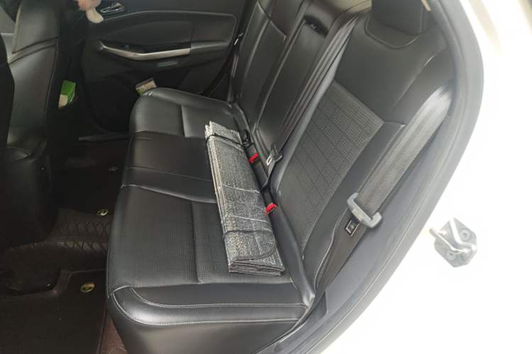 Used Ford Escort 2015 1.5L Automatic Fashion Model Left Rear Seat