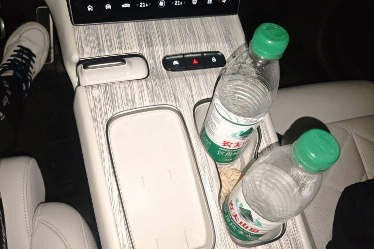 Used Nio ET7 2024 100kWh Executive Signature Edition
