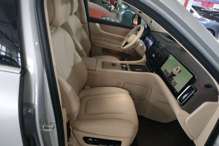 Used Hima AITO M9 2024 All-Electric Max Version 100 kWh 6-Seater