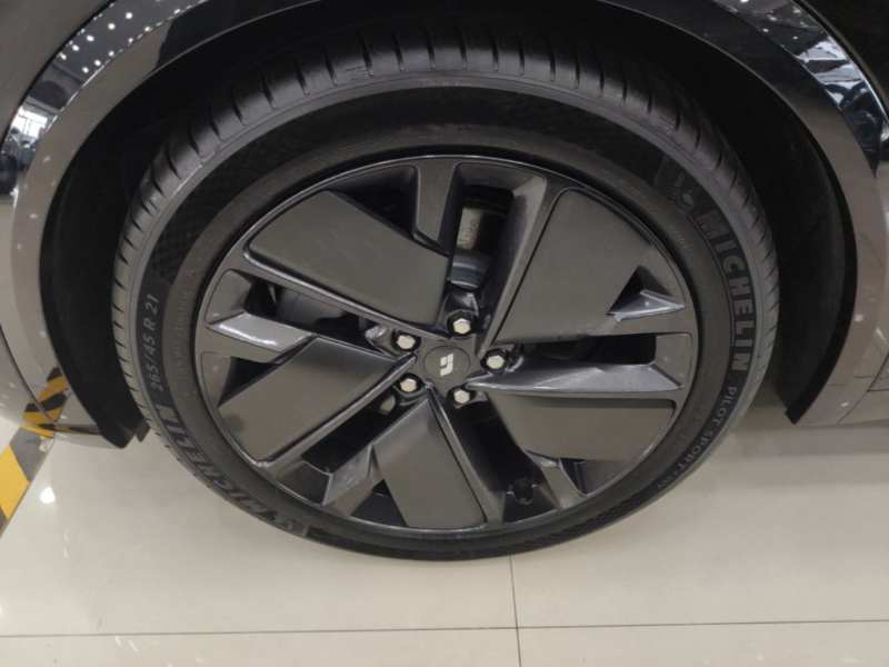 Used Li Auto L8 2025 Max Smart Refresh Edition — 22