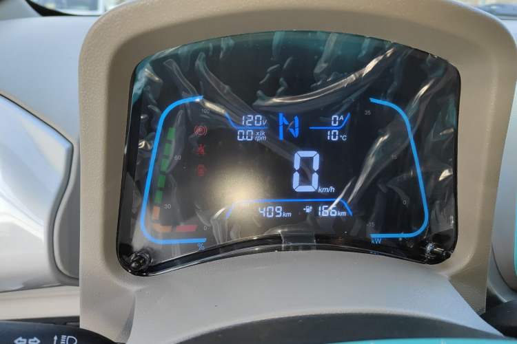 Used JMEV Xiao Qilin 2024 201km Comfort Version
