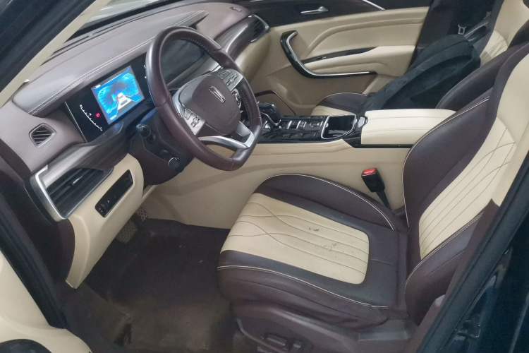 Used Bestune T77 2021 PRO 280 TID Automatic Prestige Model Left Front Seat