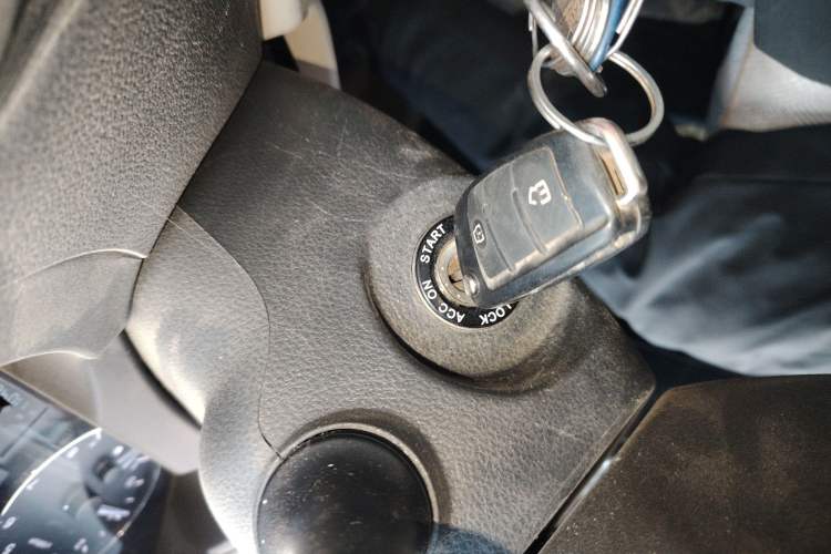 Used JAC Refine M3 2015 Maker Edition 1.6L Luxury Version
