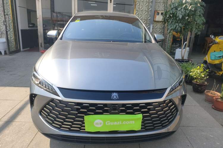Used BYD Qin PLUS 2025 DM-i Smart Drive 55KM Leading Model