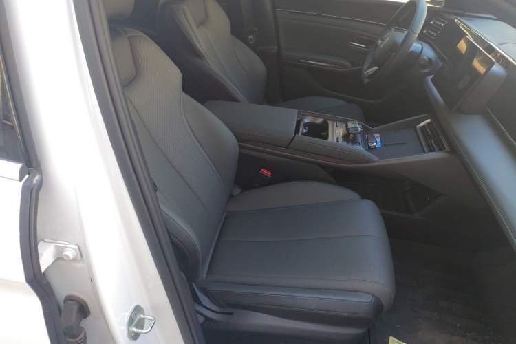 Used BYD Qin L 2024 DM-i 80KM Leading Model