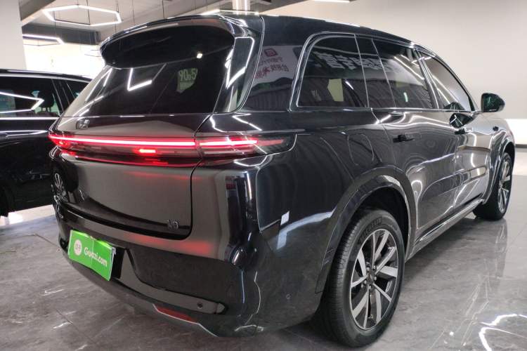 Used Li Auto L8 2023 Pro Model
